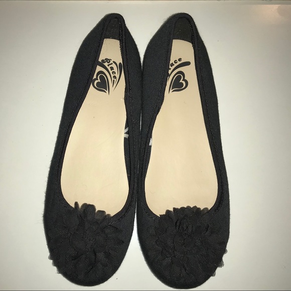 Girls Flats - Picture 5 of 5